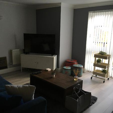 شقة Godwin Court 21 سويندون المظهر الخارجي الصورة